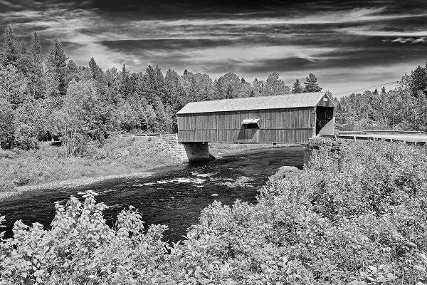 Canada-New Brunswick-St Martins Didgeguash River covered bridge